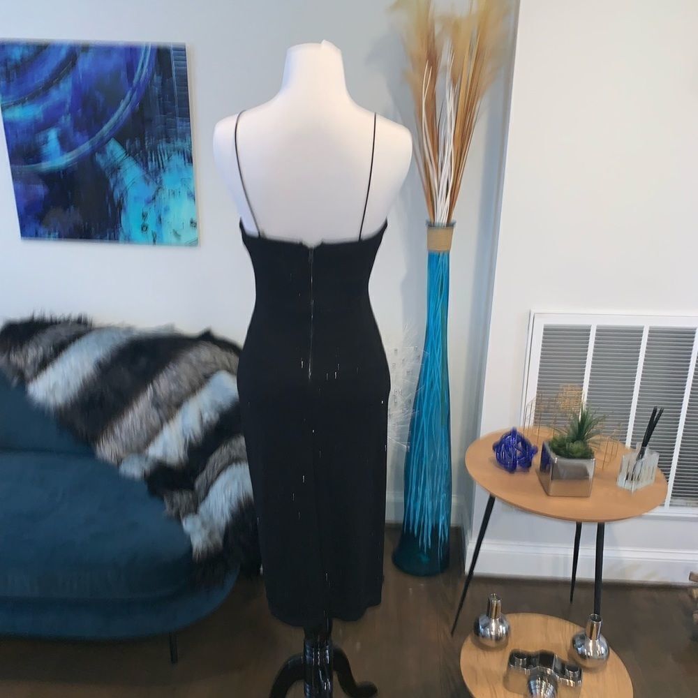 Alice + Olivia Stila Fitted Side-Slit Gown Dress - Picture 4 of 8